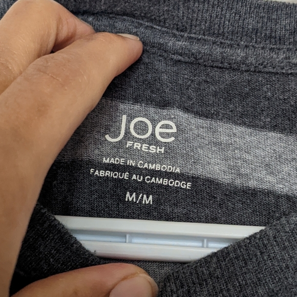 Joe Fresh sweatshirt - Picture 2 of 3